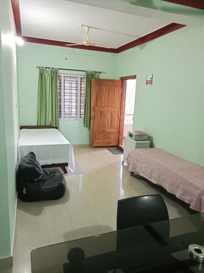 Krupa Homestay Madikeri Exterior foto